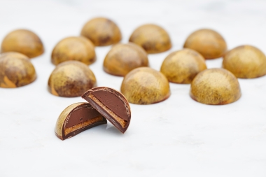 Sesame Almond Bon Bon