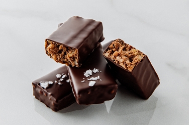 Chocolate Puffed Quinoa Bars