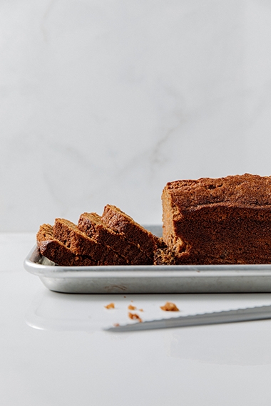 Black Emmer Carrot Bread